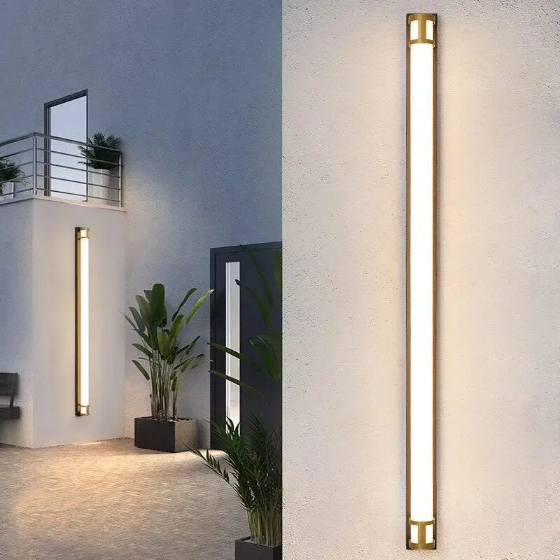 Applique murale extérieur LED Puissant, aluminium cylindrique vertical, design moderne éclairant efficacement.